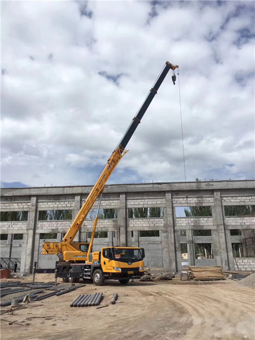 根河市吊装作业前会做设备检查吗？安全保障措施有哪些？