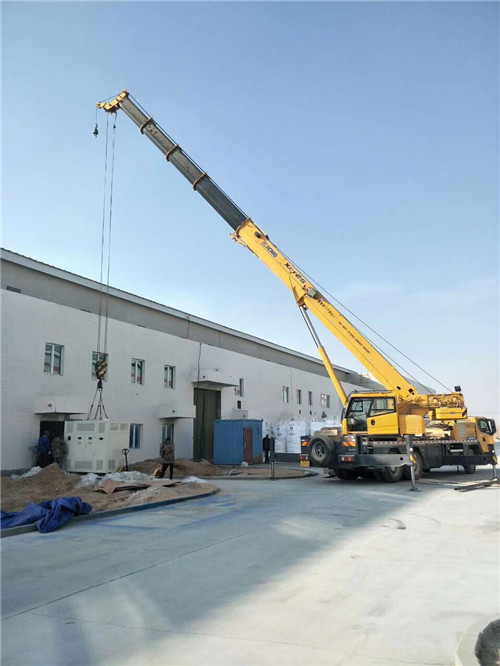 根河市“超载就喊停”—— 吊车的 “重量保镖” 技术